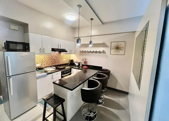 Apartment Casa Ysabella At Stamford, Mckinley Hill *