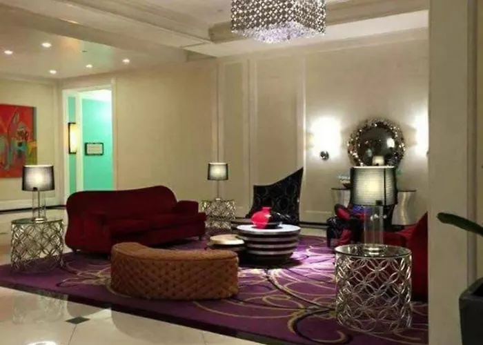 Casa Ysabella At Stamford, Mckinley Hill Apartment *
